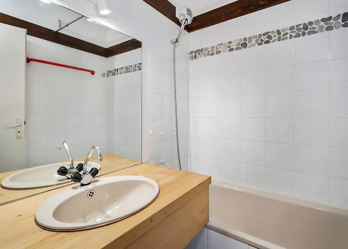 Ski-in Chalet-style View Flat * Val Thorens